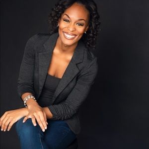 Meet your Posher, Loren